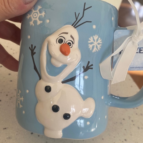 NWT. Rae Dunn, 24oz., Disney’s “Olaf”, ceramic mug. - Picture 12 of 12
